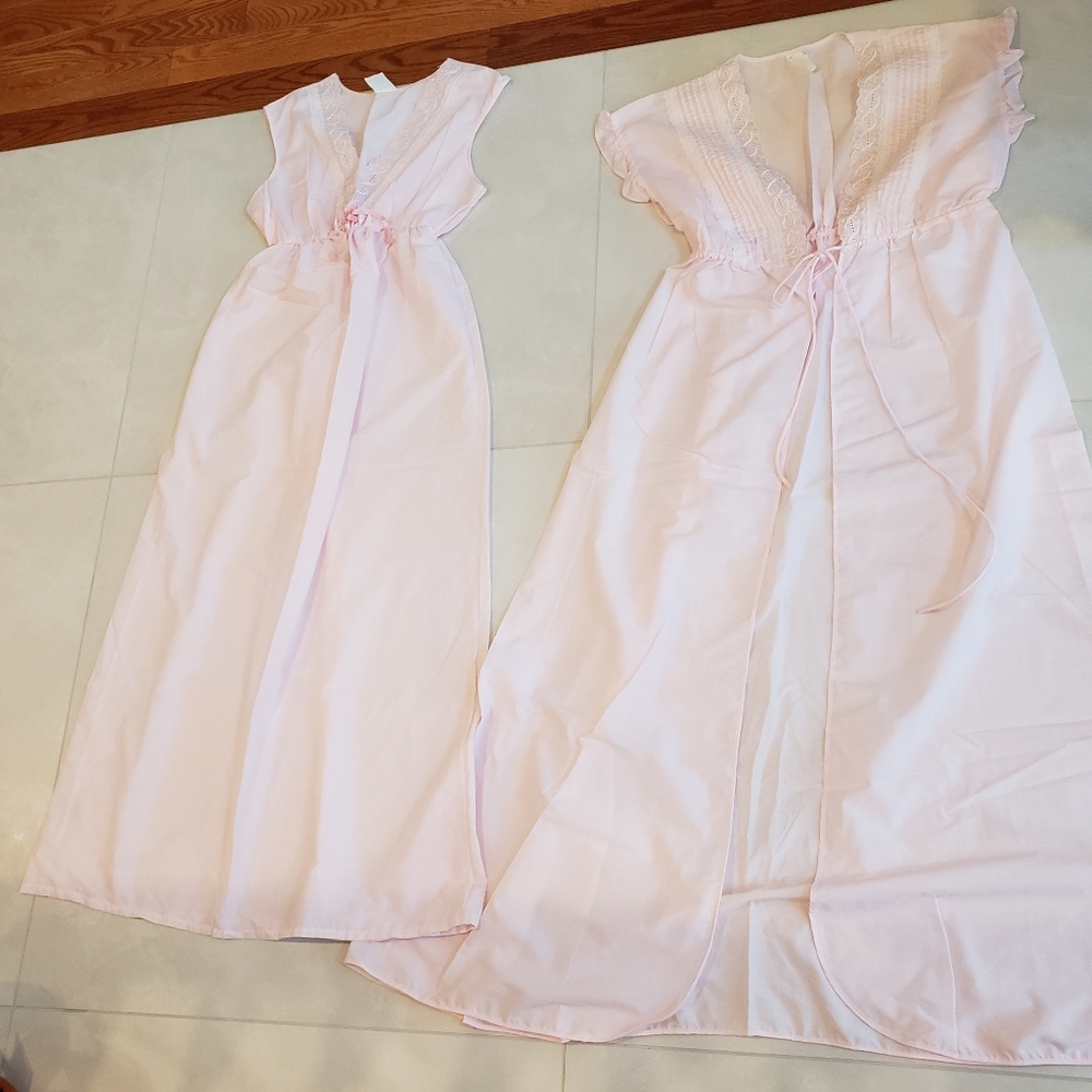 Queentex Women's Pink Large Lingerie- robe and gown